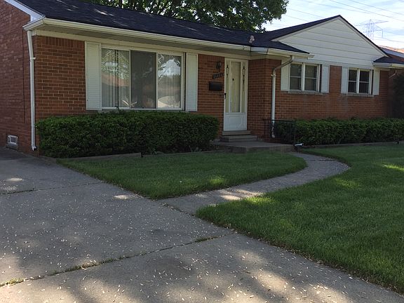 3rd image of 31024 Palomino Dr