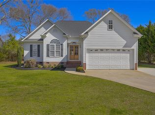 603 Pineland Meadows Rd, Belton, SC 29627
