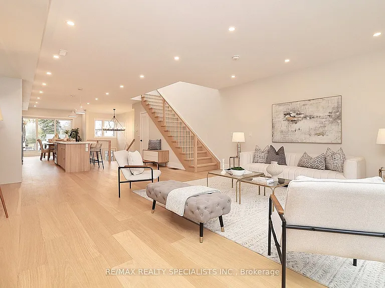 1048 Roosevelt Rd #MAIN — Photo 10