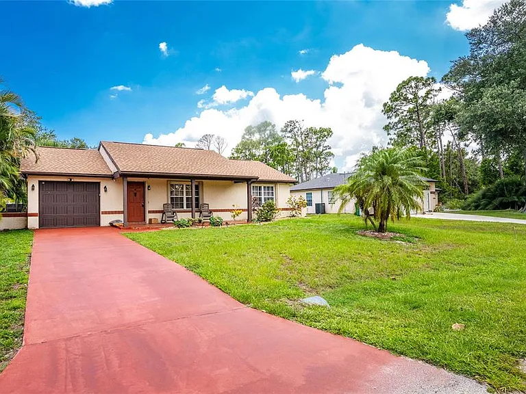 18407 Avon Ave — Photo 42
