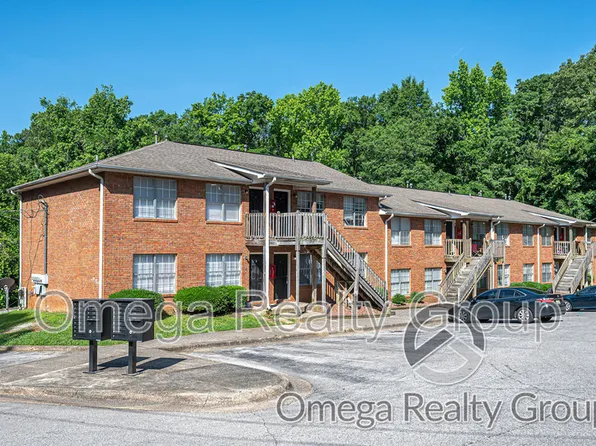 3600 24th St APT 201, Northport, AL 35476