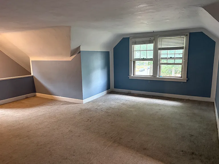 16704 Clifton Blvd — Photo 2