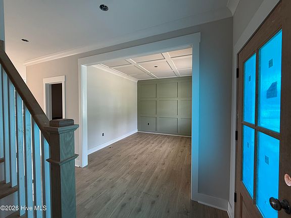 3rd image of 20 Howell Farm Drive