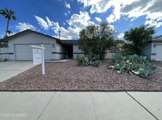 2661 W Fieldbrook Dr, Tucson, AZ 85741
