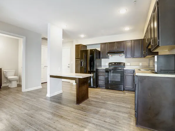 Freedman Point, 311 E Cawson St #106, Hopewell, VA 23860
