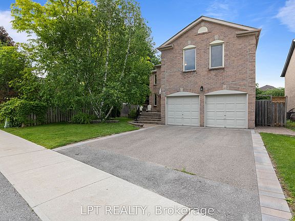 3rd image of 152 McCaffrey Rd
