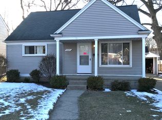 23471 Rensselaer St, Oak Park, MI 48237