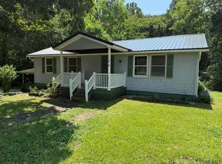 144 Hoffman Ln, Hyndman, PA 15545