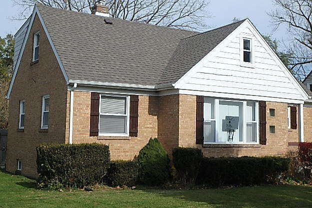 1st image of 1002 Glen Ct