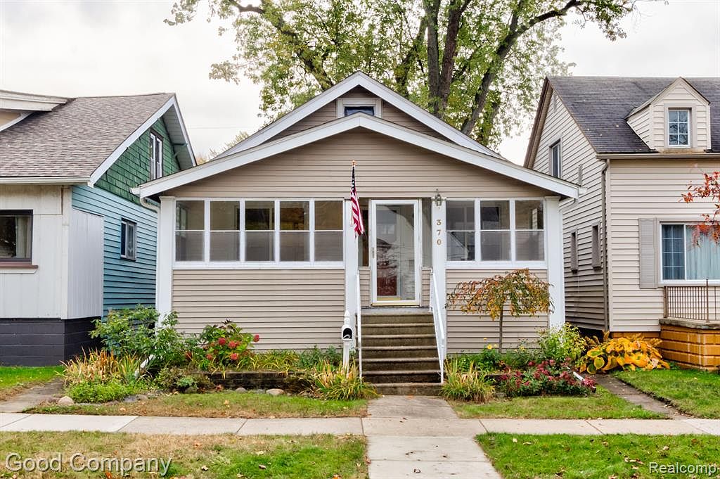 370 E Cambourne St, Ferndale, MI 48220 MLS 20230092398 Zillow