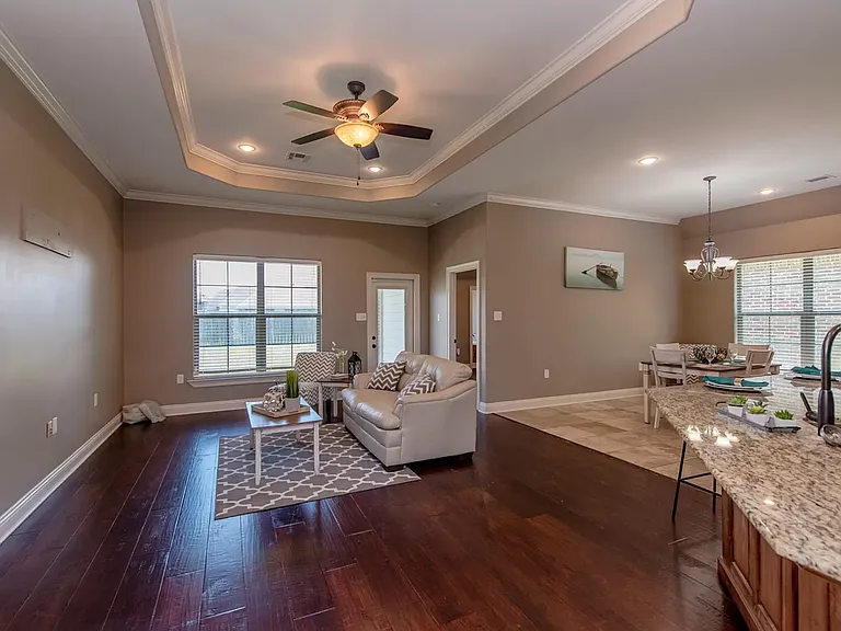 315 Hill Ridge Dr — Photo 10