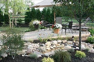 4th image of 2595 Hillsdale Dr