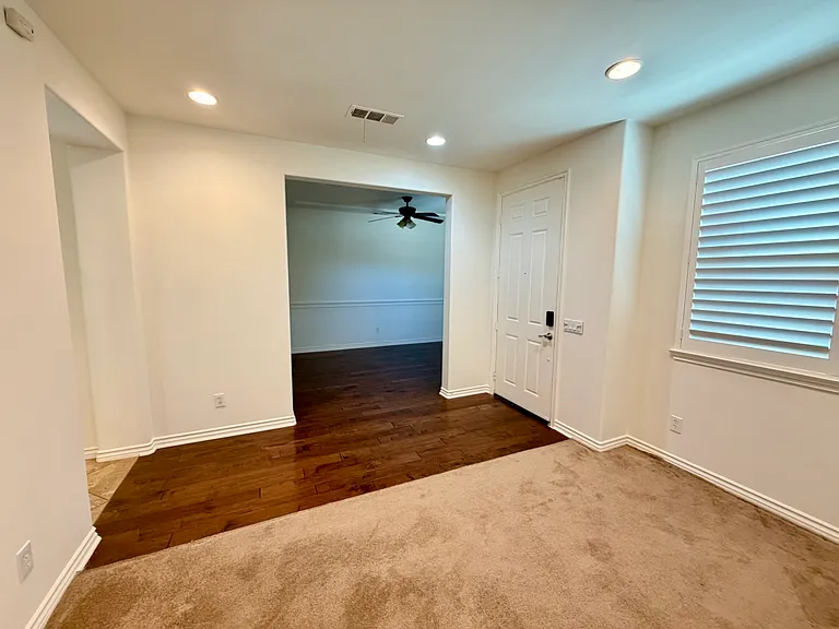 12488 Celebration Dr — Photo 6