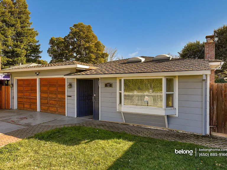 32 Iris Ln — Photo 3