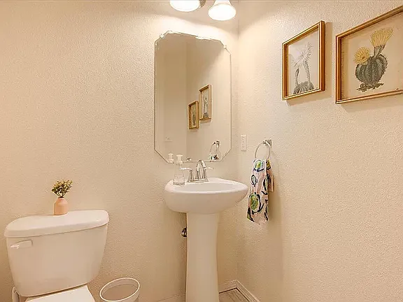 10823 Lobos Creek Way NE — Photo 9
