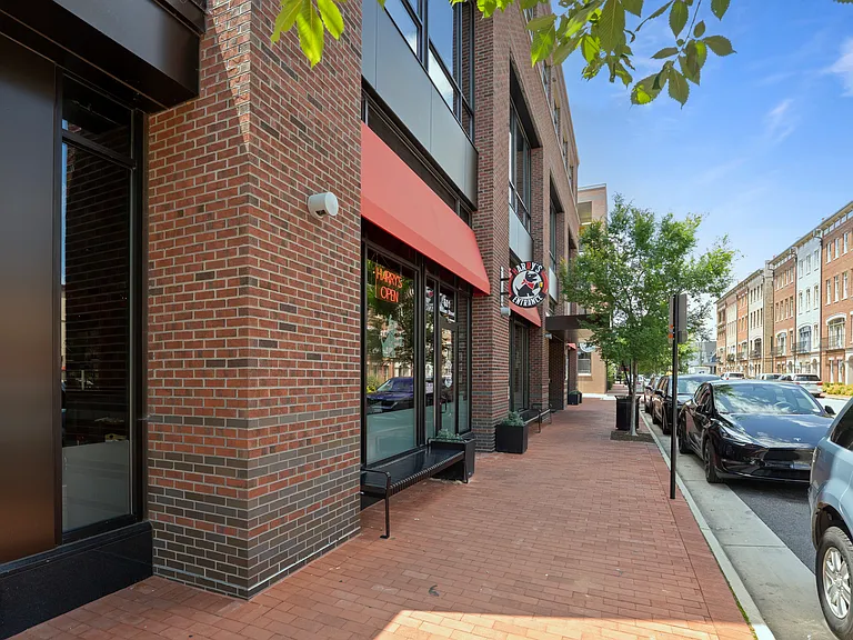 1115 Winchester St #D — Photo 35