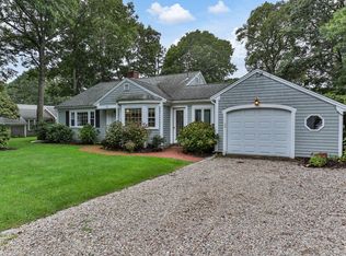 33 Country Club Dr, South Yarmouth, MA 02664