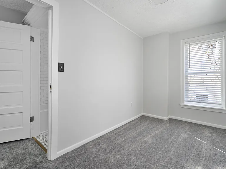 800 Hamlet St — Photo 15