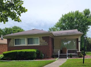 22156 Marlow St, Oak Park, MI 48237