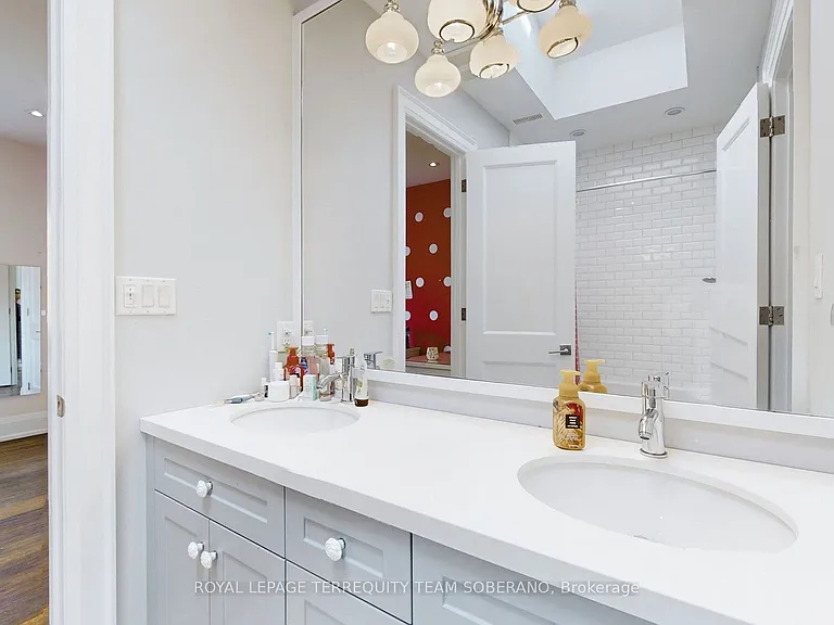 17 Southgate Ave — Photo 25