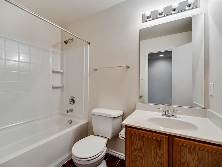 12712 Skeeter Dr — Photo 4