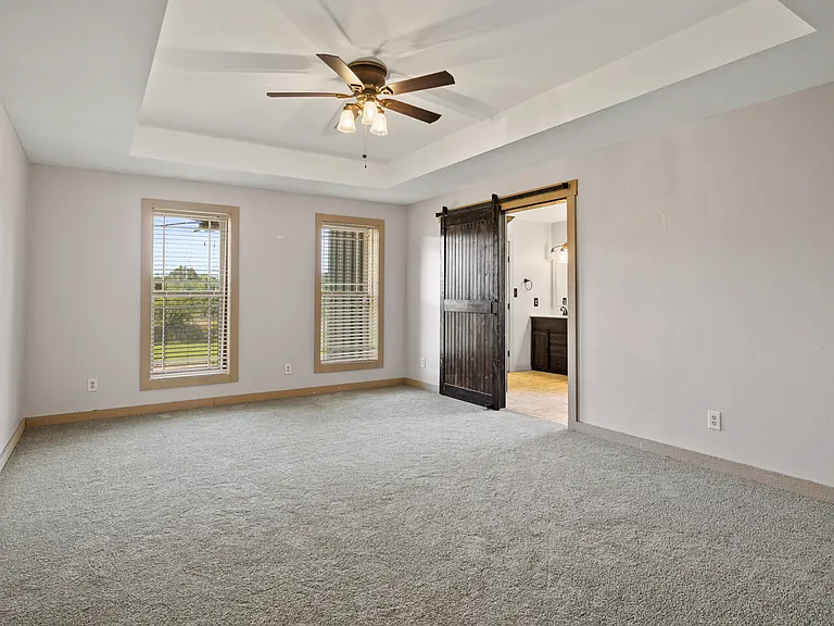 256 County Road 1450 — Photo 7