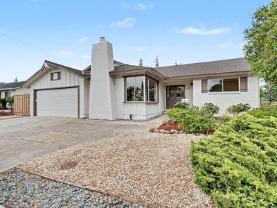 20025 Cedar Tree Ln, Cupertino, CA, 95014