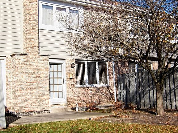 4th image of 17275 Lakebrook Dr