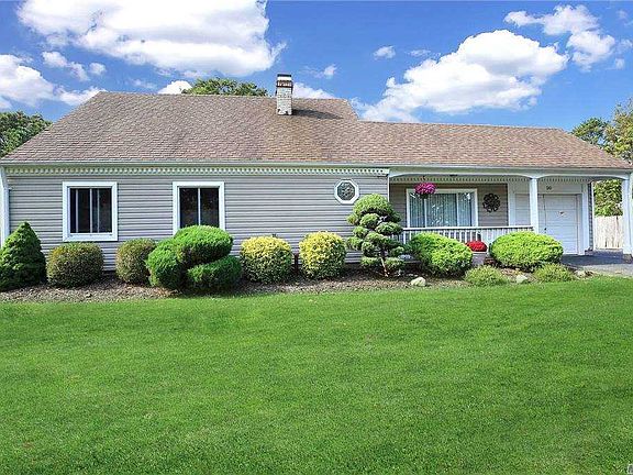 2nd image of 20 Redpine Dr