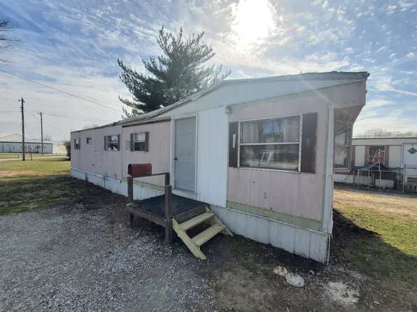 311 Kent St, Odon, IN 47562