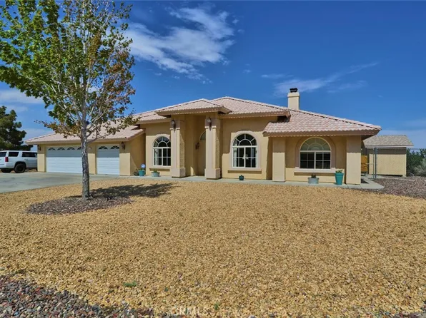 8825 Wintergreen Rd, Pinon Hills, CA 92372