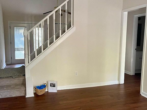 4th image of 203 Lando Dr