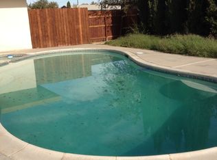 13111 Yakima Rd, Apple Valley, CA 92308