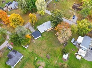 407 E Wabash St, Wolcottville, IN 46795