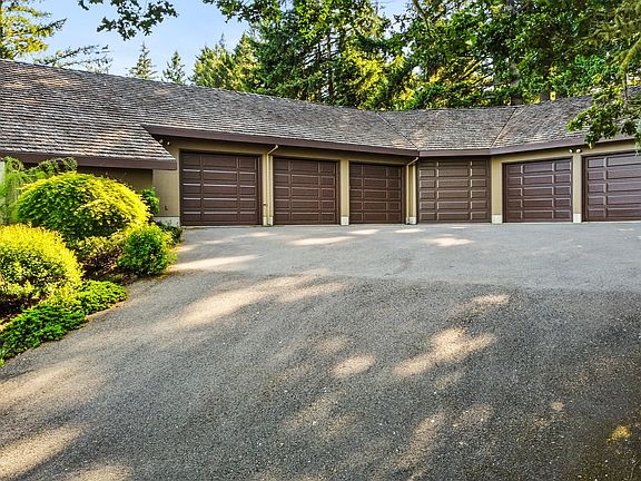 2nd image of 85368 Ridgetop Dr