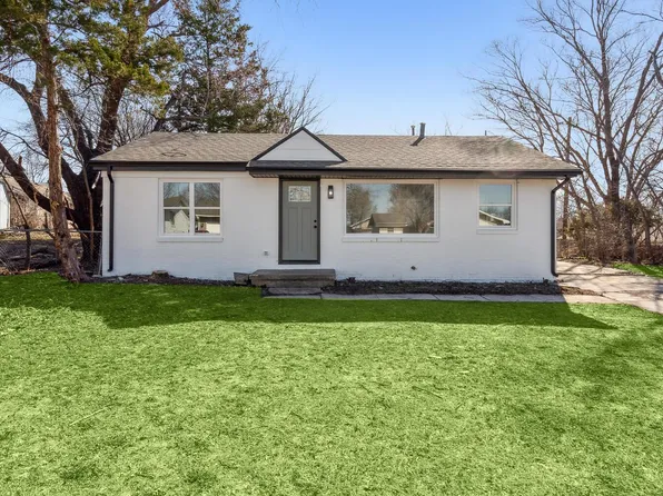 1915 E Fairchild St, Wichita, KS 67219