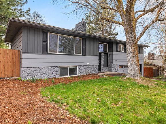 2nd image of 6716 Amber Ave