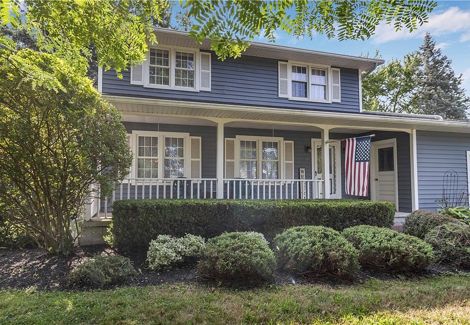 1st image of 107 Sherwood Dr