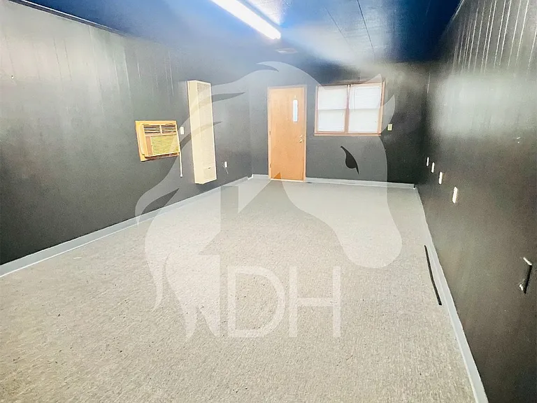 314 S Harding St — Photo 14
