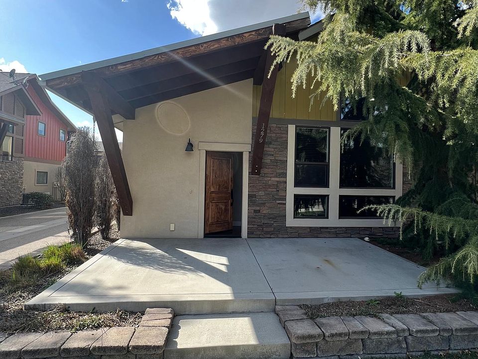 1st image of 1279 E Lone Creek Dr