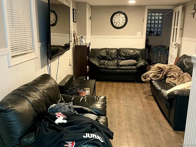 70 Ohio Ave #1 — Photo 2