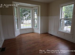 18 Academy St, Rochester, NH 03867