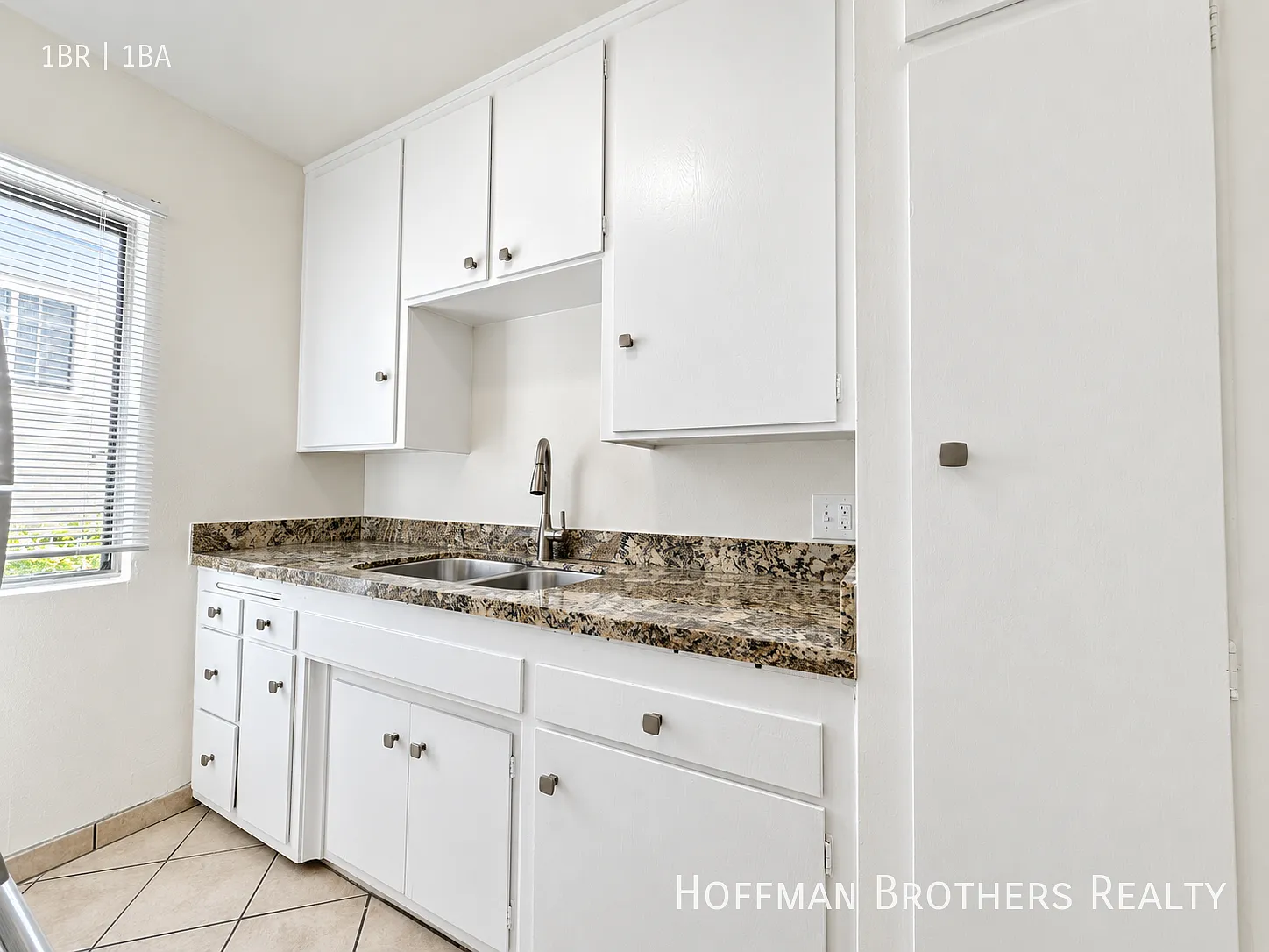 1020 N Edinburgh Ave West Hollywood CA 90046 — Photo 2