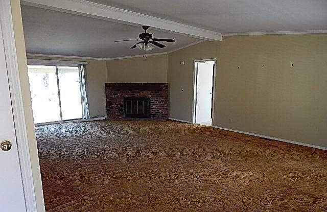 11100 Valkyrie St, Norman, OK 73026 | Zillow