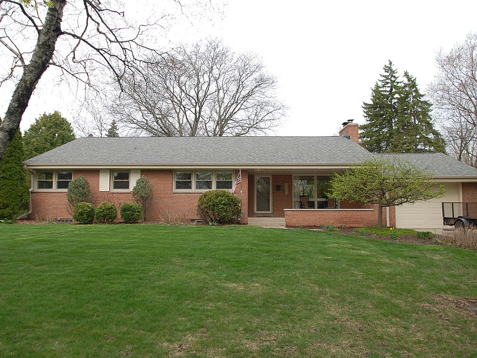1st image of 5704 W Jackson Park Dr