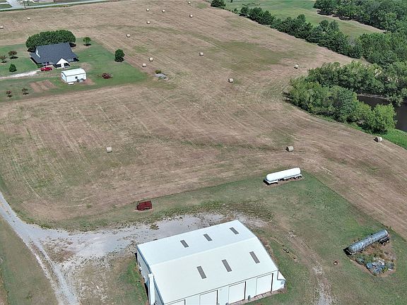 2nd image of 1150 Platter Rd