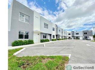 170 NW 158th St, Miami, FL 33169