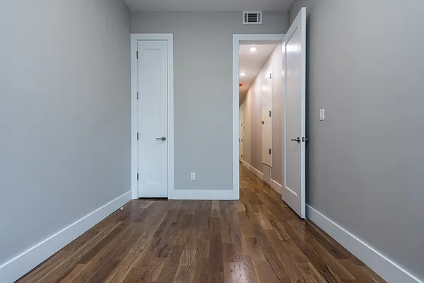 Rented by Nooklyn NYC LLC | media 15