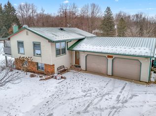 2791 Gardner Rd, Hudson, MI 49247
