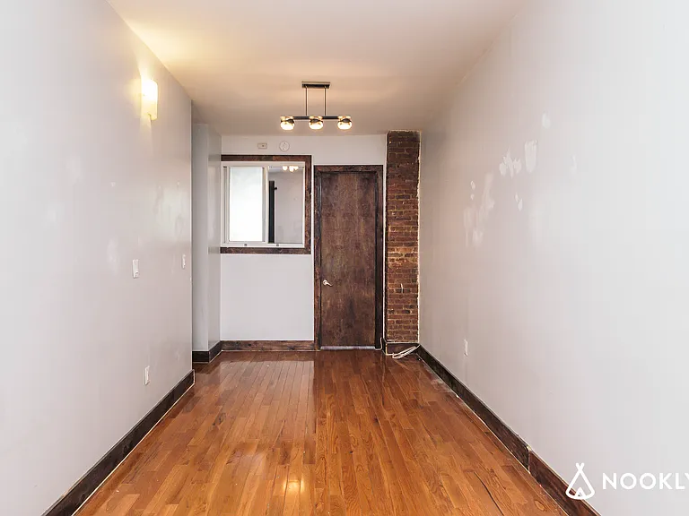 179 Stanhope St #2L — Photo 3